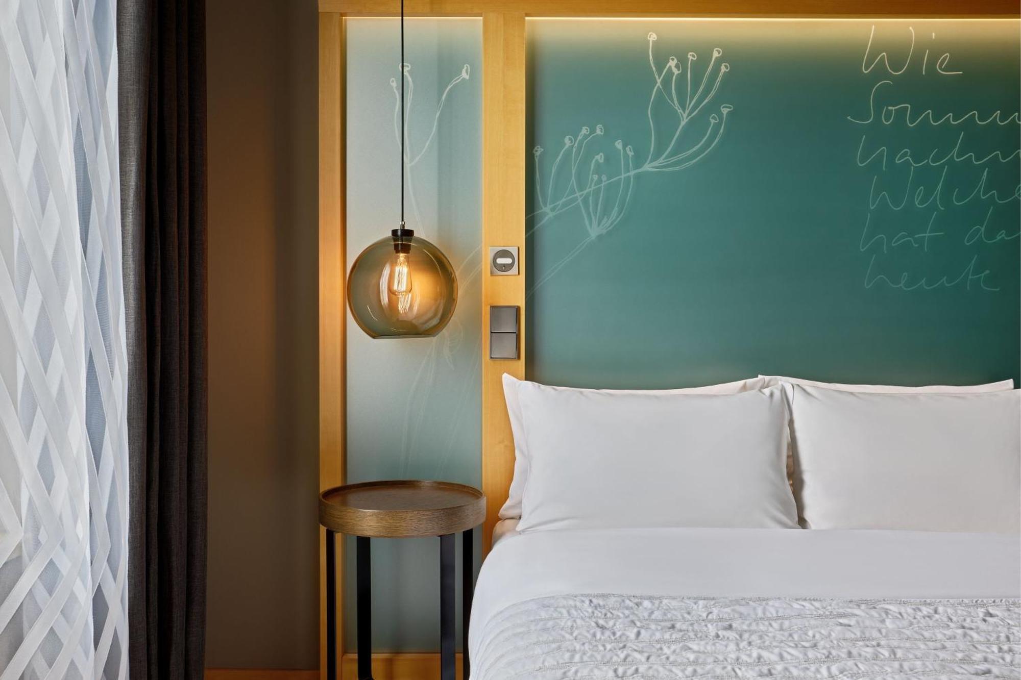 汉堡艾美酒店 外观 照片 A room at the hotel